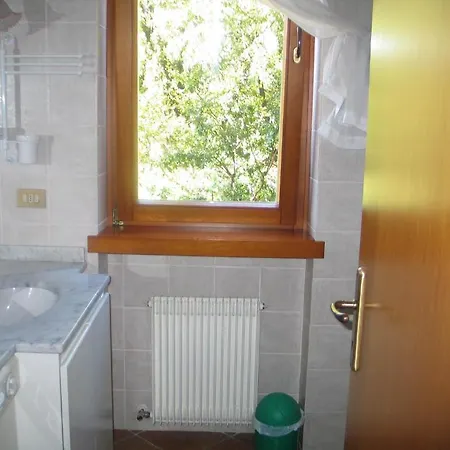 Appartamenti Nido D'Aquila Torbole Sul Garda Room photo
