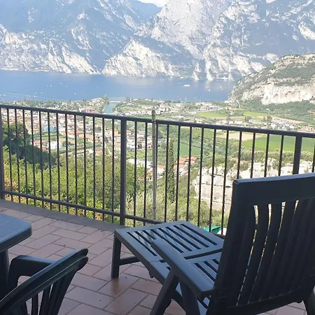 Appartamenti Nido D'Aquila Torbole Sul Garda Exterior photo