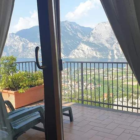 Appartamenti Nido D'Aquila Torbole Sul Garda Exterior photo