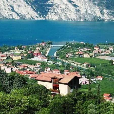Appartamenti Nido D'Aquila Torbole Sul Garda Exterior photo